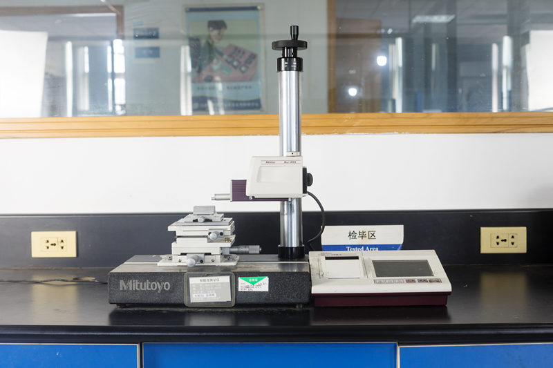 OVERFLATE-RUHET-MÅLEINSTRUMENT